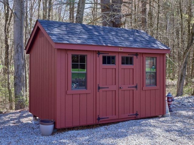 3 Hammond Street, Leicester, MA 01542