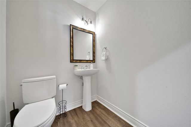 5918 Greenway Manor Lane, Spring, TX 77373