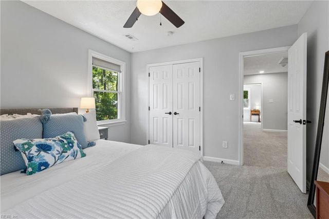 102 Militia CT, Yorktown, VA 23693