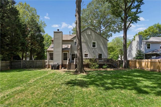 102 Militia CT, Yorktown, VA 23693