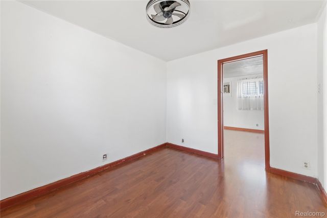 11399 Lumpkin Street, Hamtramck, MI 48212