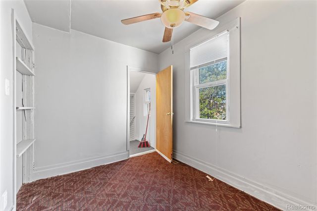 11399 Lumpkin Street, Hamtramck, MI 48212