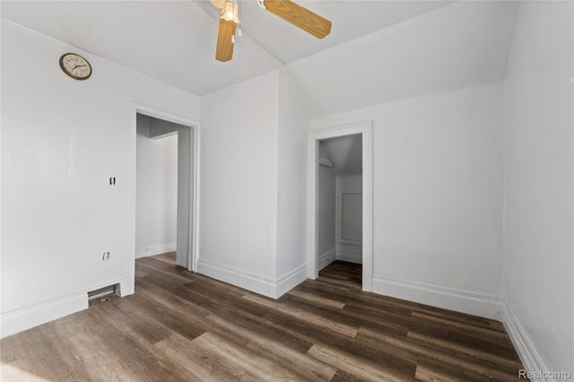 11399 Lumpkin Street, Hamtramck, MI 48212