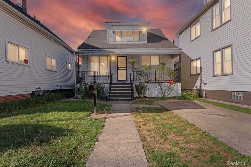 11399 Lumpkin Street, Hamtramck, MI 48212