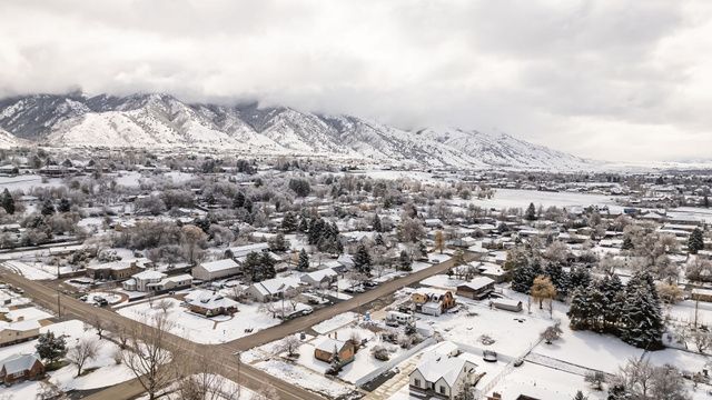 407 S 100 W, Providence, UT 84332