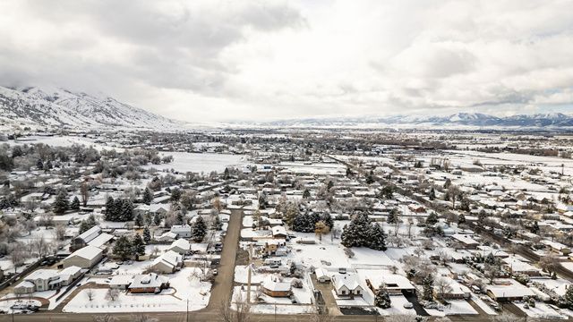 407 S 100 W, Providence, UT 84332