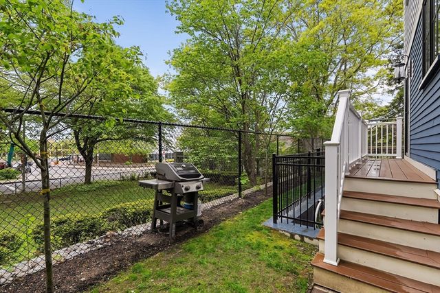 12 Everett St. 1, Boston, MA 02130