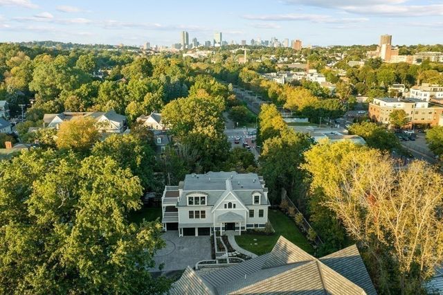 12 Everett St. 1, Boston, MA 02130