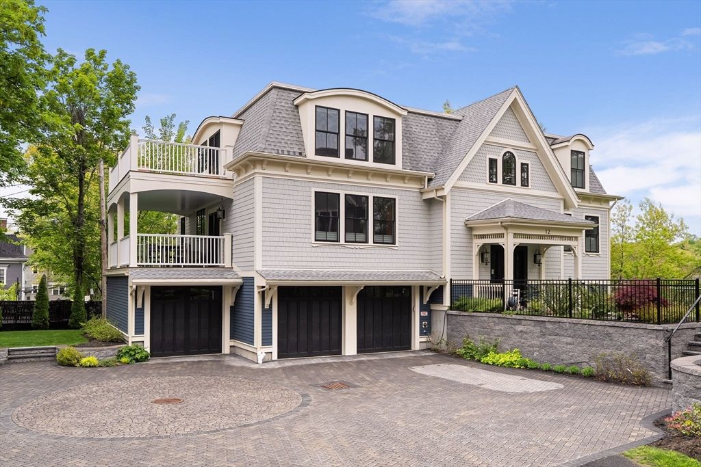 12 Everett St. 1, Boston, MA 02130