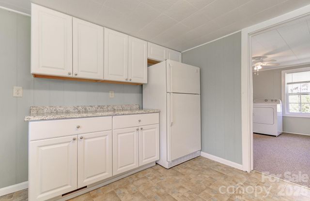 438 Loop Road, Hendersonville, NC 28792