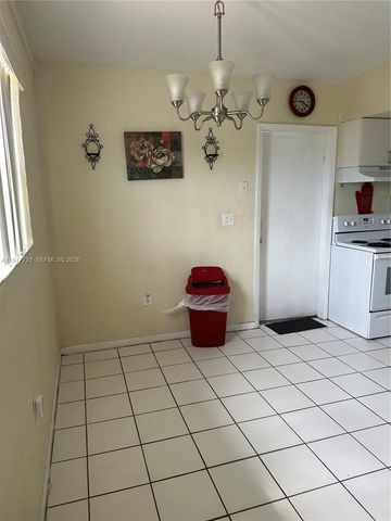 10761 SW 221st St, Miami, FL 33170