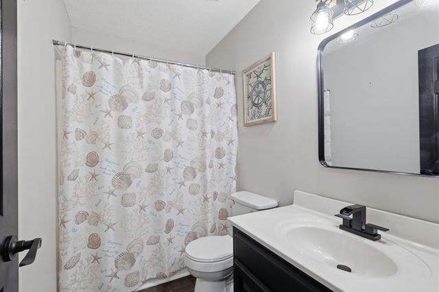 107 High St, Chapel Hill, TN 37034