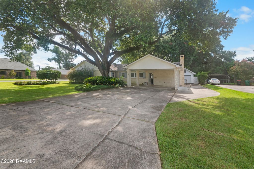 108 Juanita Drive, Lafayette, LA 70506