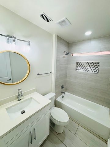 9215 Highedge Circle, Dallas, TX 75238