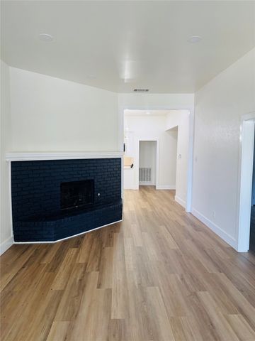 9215 Highedge Circle, Dallas, TX 75238
