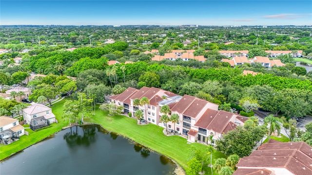 10790 NW 14th St 196, Plantation, FL 33322