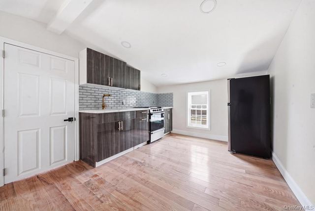 150-29 Yates Road, Jamaica, NY 11433