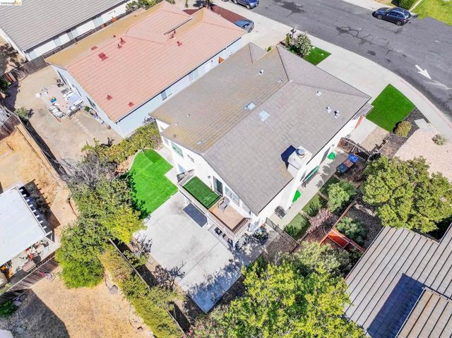 5108 Adriana Ct, Antioch, CA 94531