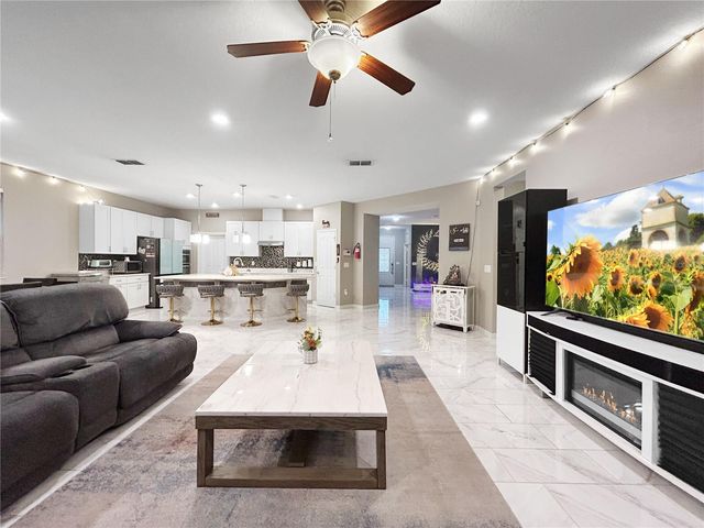 2754 ARBOR TRAIL WAY, Orlando, FL 32829