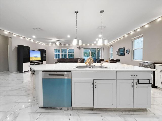 2754 ARBOR TRAIL WAY, Orlando, FL 32829