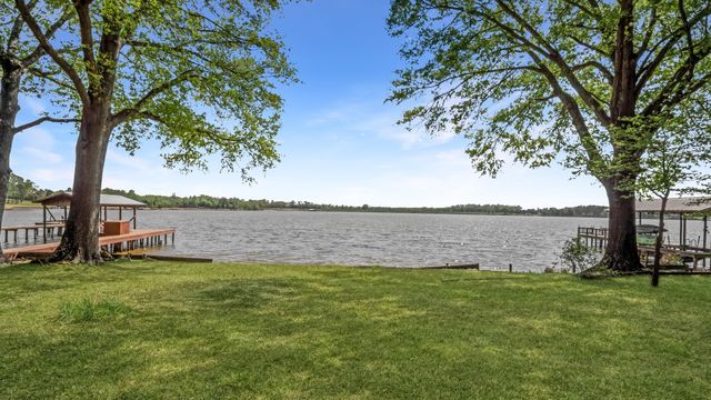 488 S County Road 4837, Winnsboro, TX 75494