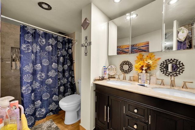 7041 Environ Boulevard 326, Lauderhill, FL 33319