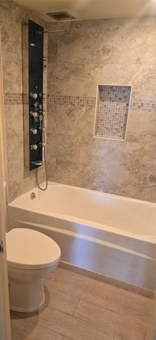 7041 Environ Boulevard 326, Lauderhill, FL 33319