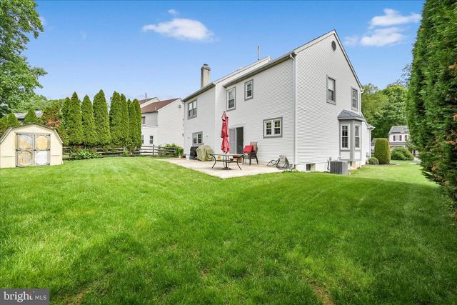 232 BEATRICE LN, Aston, PA 19014