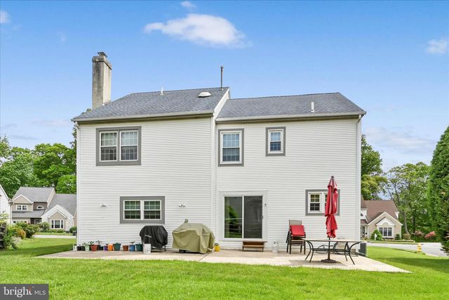 232 BEATRICE LN, Aston, PA 19014