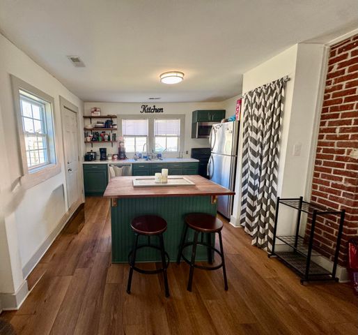 194 E Pine Street, Rossville, GA 30741