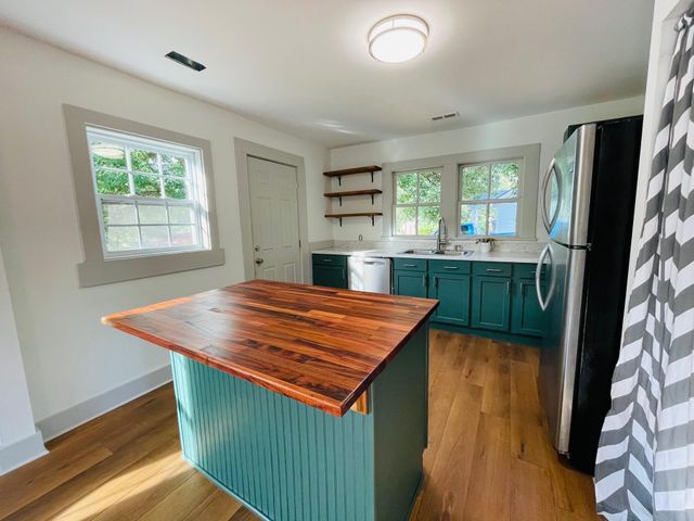 194 E Pine Street, Rossville, GA 30741