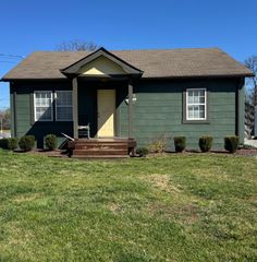 194 E Pine Street, Rossville, GA 30741