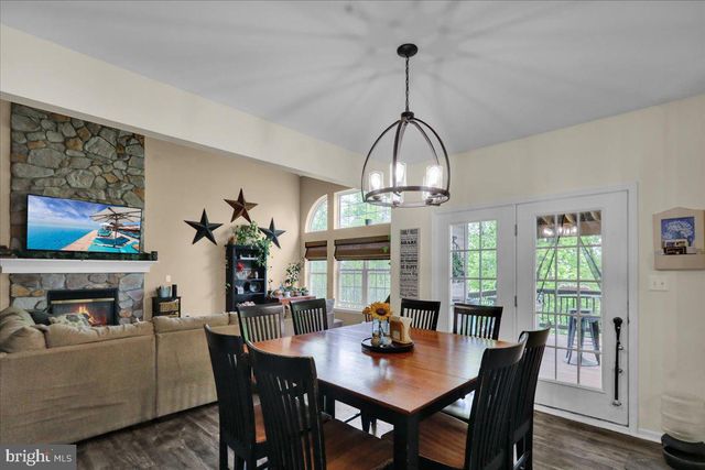 110 CLARION DR, Douglassville, PA 19518