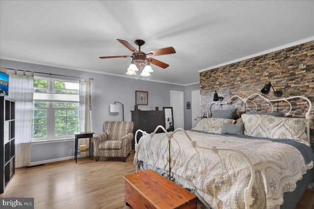 110 CLARION DR, Douglassville, PA 19518