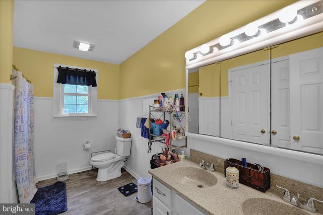 110 CLARION DR, Douglassville, PA 19518