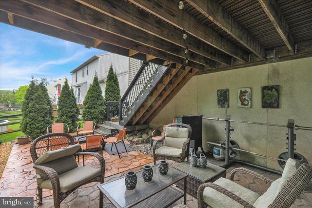 110 CLARION DR, Douglassville, PA 19518