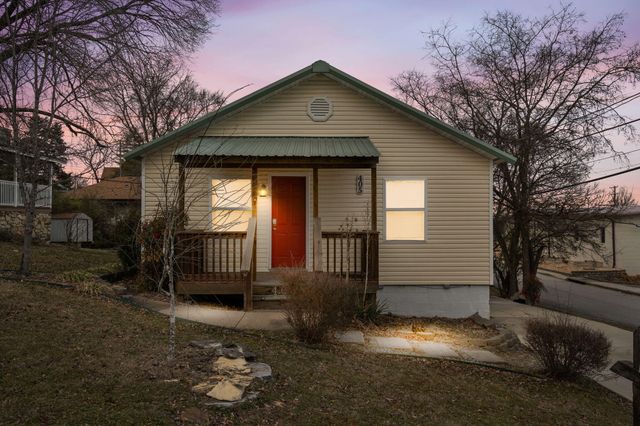 405 W College Street, Branson, MO 65616