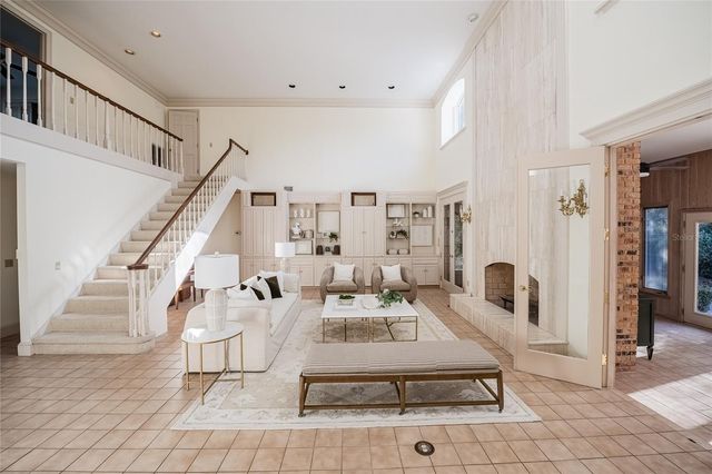 555 LAKE HOLLINGSWORTH DRIVE, Lakeland, FL 33803