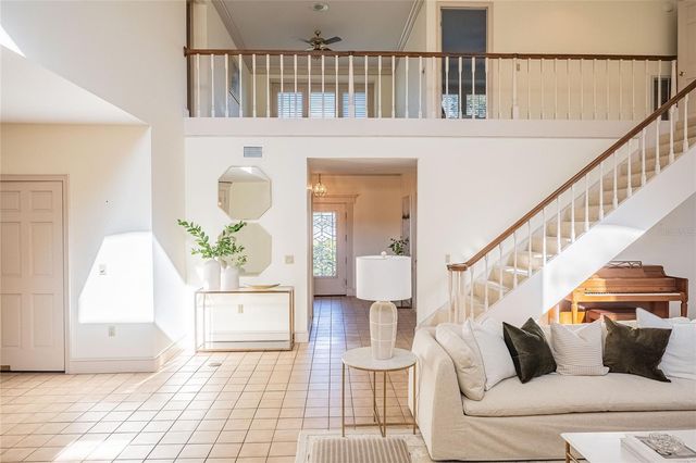 555 LAKE HOLLINGSWORTH DRIVE, Lakeland, FL 33803