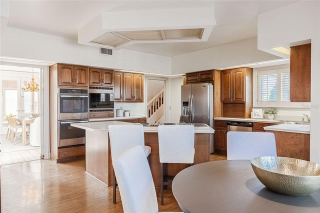 555 LAKE HOLLINGSWORTH DRIVE, Lakeland, FL 33803