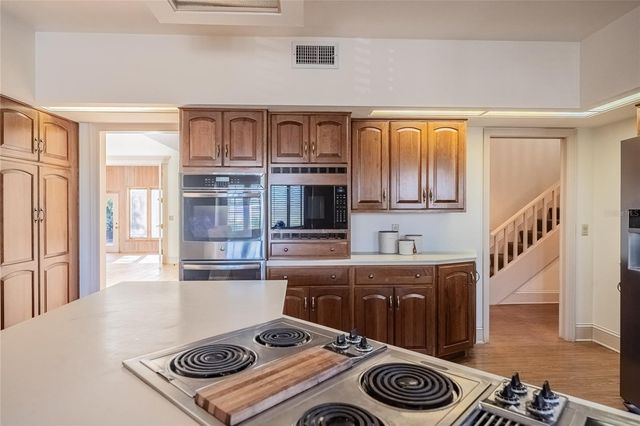 555 LAKE HOLLINGSWORTH DRIVE, Lakeland, FL 33803