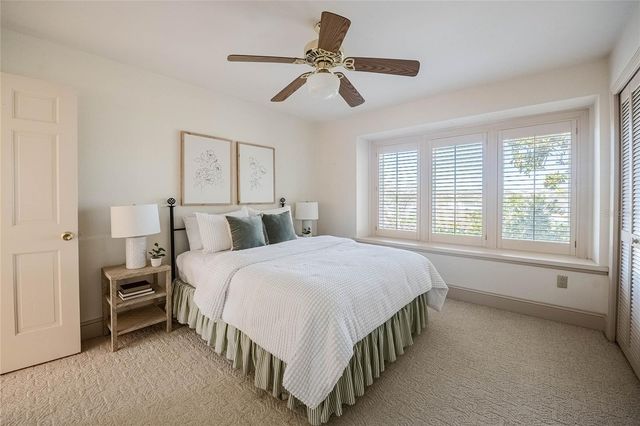 555 LAKE HOLLINGSWORTH DRIVE, Lakeland, FL 33803