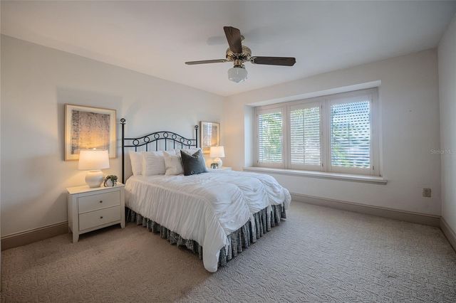 555 LAKE HOLLINGSWORTH DRIVE, Lakeland, FL 33803