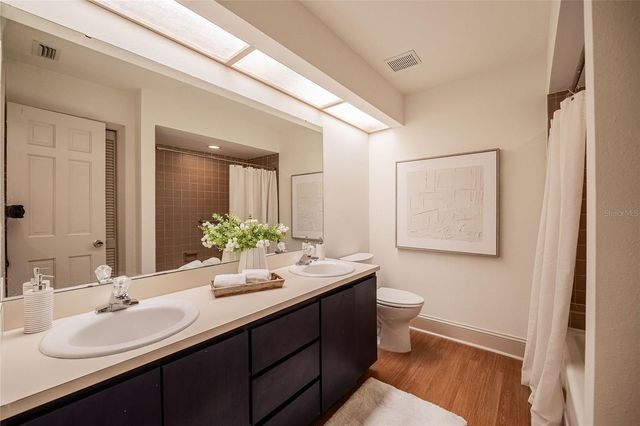 555 LAKE HOLLINGSWORTH DRIVE, Lakeland, FL 33803