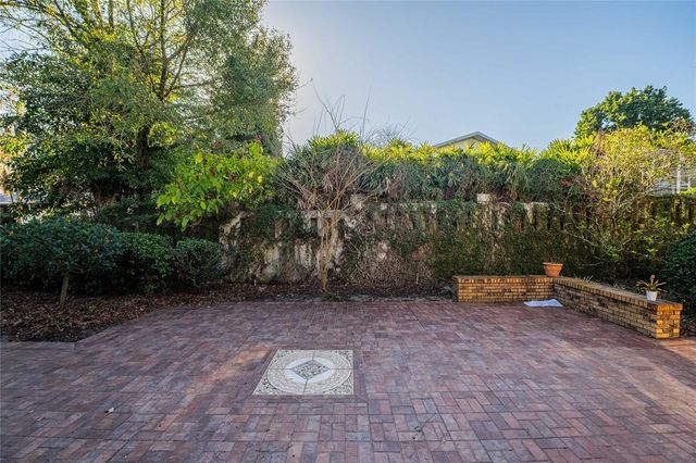 555 LAKE HOLLINGSWORTH DRIVE, Lakeland, FL 33803