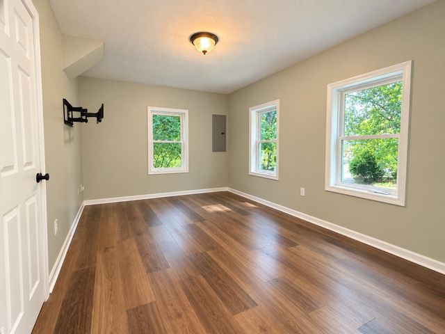 39 Van Buren St 39, Canton, MA 02021