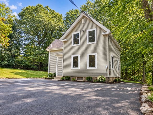 39 Van Buren St 39, Canton, MA 02021