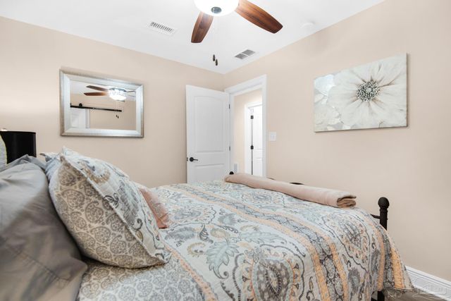 323 N Reus St, Pensacola, FL 32501