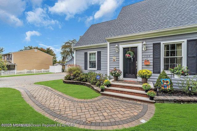 1722 Burrsville Road, Brick, NJ 08724