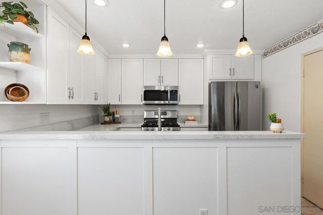 11026 Via Asti, San Diego, CA 92129